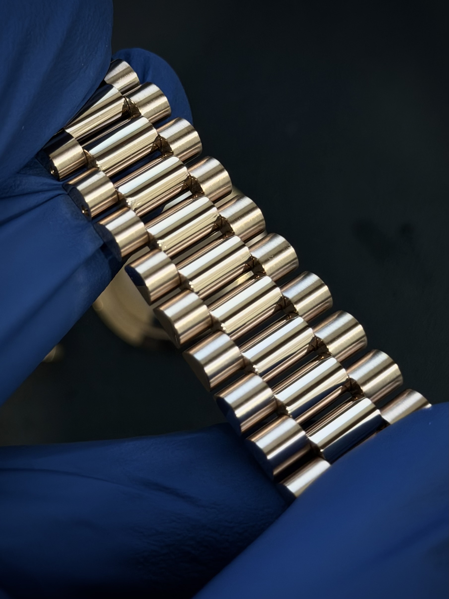 Macro detail of a freshly replated Everose two-tone bracelet